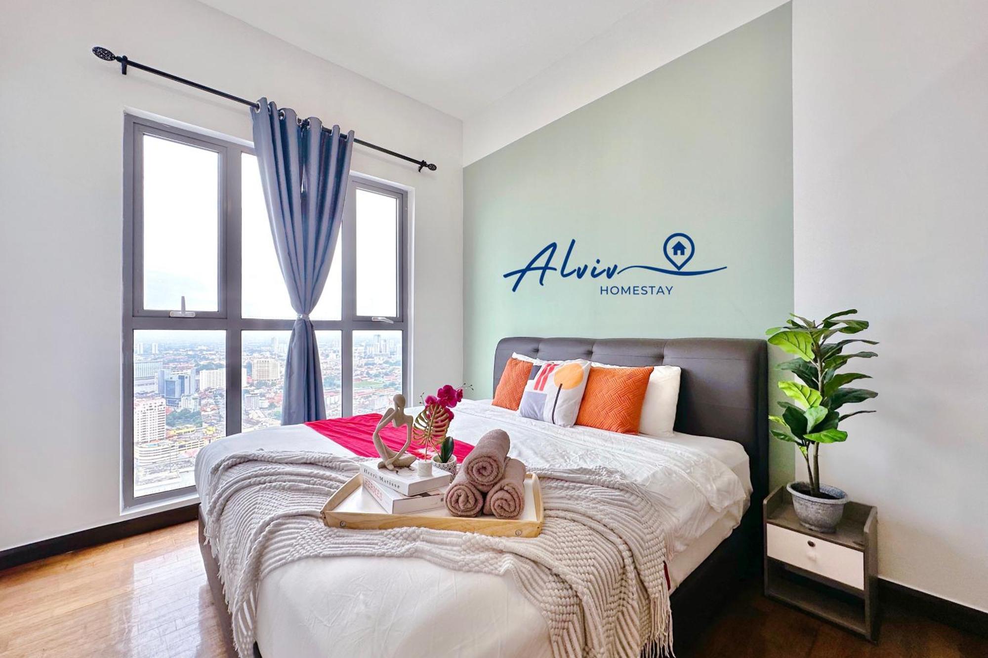 Silverscape: Luxury With Infinity Pool Near Jonker Street Apartment *