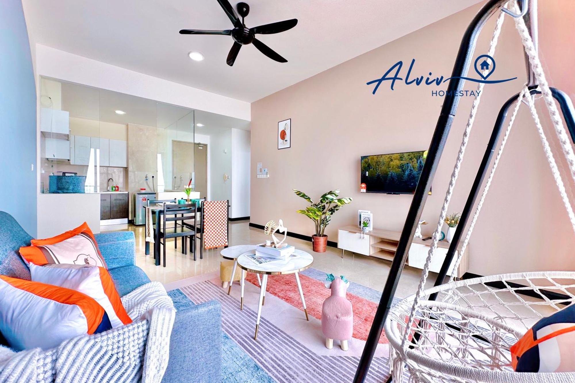 Silverscape: Luxury With Infinity Pool Near Jonker Street Apartment *