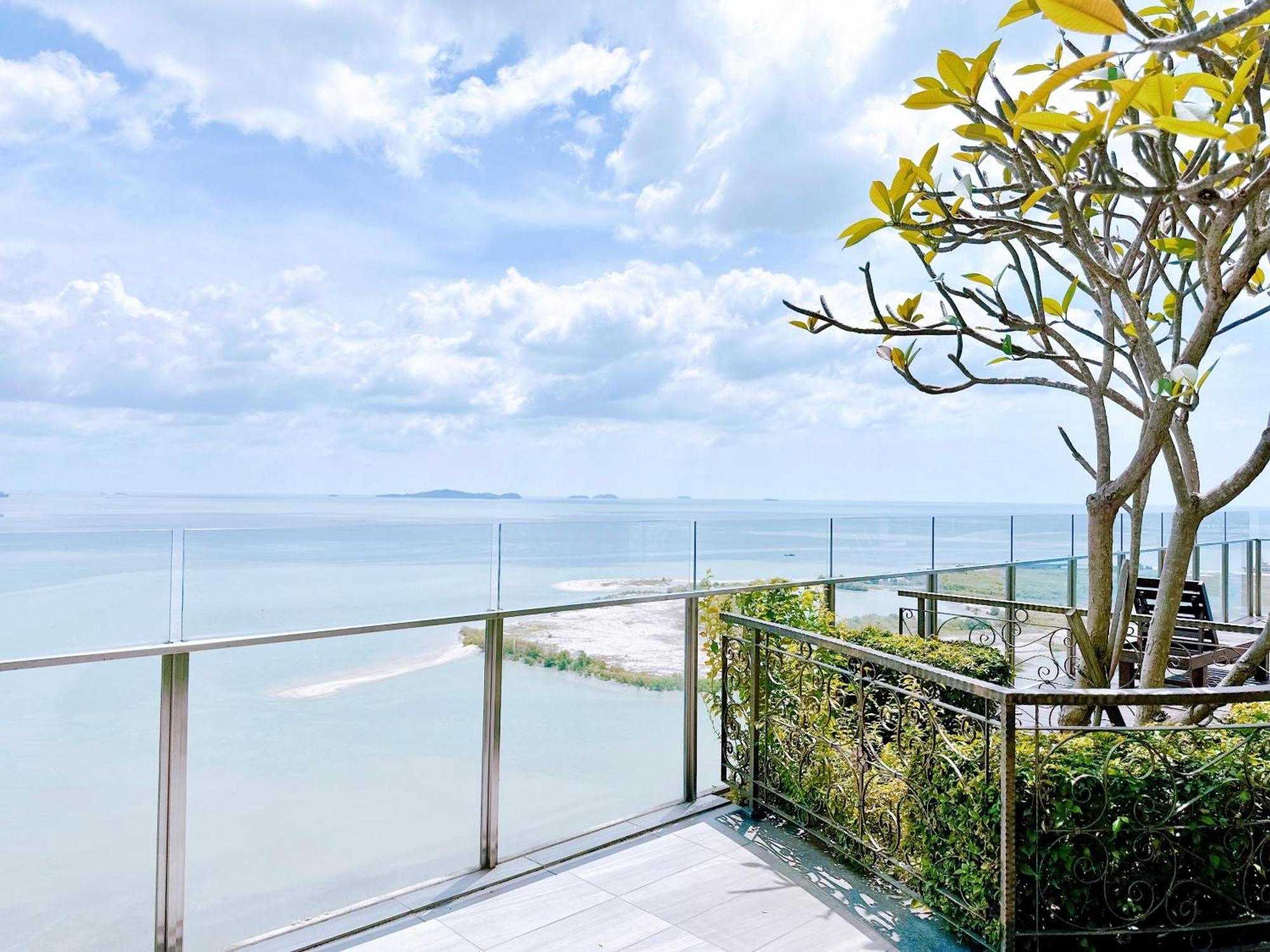 Silverscape: Luxury With Infinity Pool Near Jonker Street Apartment Malacca